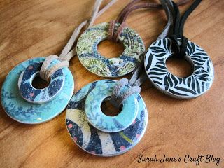 Washer Necklaces Washer Necklace Diy, Washer Crafts, Washer Necklaces, Necklaces Diy, Washer Jewelry, Inexpensive Crafts, Hardware Jewelry, Bullet Jewelry, Paper Ring