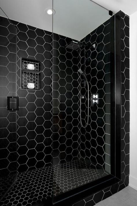 Scandinavian Influence – Home in Canada Black Bathroom Sink Ideas, Black Showers Bathroom, Black And White Subway Tile Bathroom, Black Shower Bathroom, Minimalist Apartment Ideas, Glass Shower Ideas, Black Shower Tile, Black Tile Shower Ideas, Hexagon Tile Bathroom