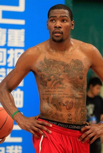 Rose Bulls, Okc Thunder Basketball, Basketball Tattoos, Thunder Basketball, Nike Quotes, Okc Thunder, Derrick Rose, Allen Iverson, Nike Elite