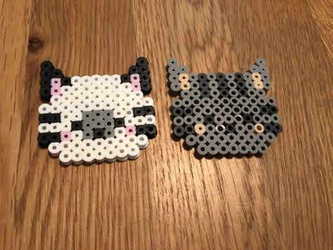 Cat Perler Beads, Alt Crafts, Fused Plastic, Christmas Perler Beads, Diy Kandi Bracelets, Easy Perler Beads Ideas, Cat Coasters, Diy Perler Bead Crafts, Bookmarks Kids