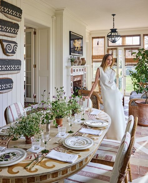 Lauren Santo Domingo, Veranda Magazine, Samuel And Sons, Wedding China, Party Barn, Oak Panels, Alexander Calder, Elegant Dining Room, Hamptons House