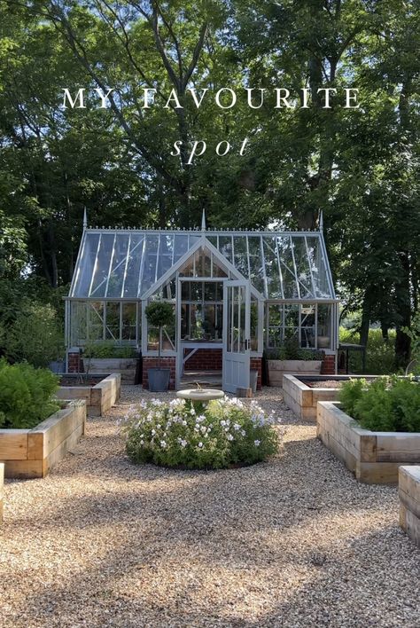 Outdoor Greenhouse, Potager Garden, Backyard Greenhouse, Garden Area, Veg Garden, Farmhouse Garden, Greenhouse Gardening, Vegetable Garden Design, Plants And Flowers