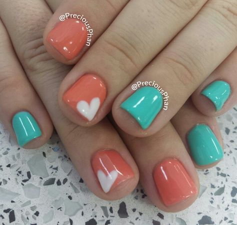 Mint, coral and heart nails Mint And Peach Nails, 1111 Nails, Green And Coral Nails, Coral And Mint Nails, Turquoise And Coral Nails, Coral And Teal Nails, Trendy Wedding Nails, Nails Coral, Mint Nails