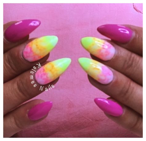 Sharpie nails Sharpie Nail Art, Sharpie Nails, Awesome Nails, Ideas For Nails, Polygel Nails, Nails Only, Nail Stuff, Busy Board, Best Nail Art