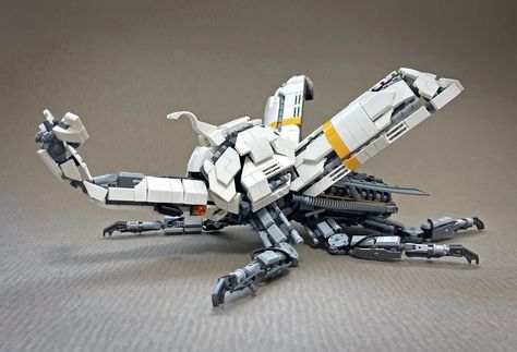 LEGO Mecha Beetle_01 | Mitsuru Nikaido | Flickr Robot Animal, Lego Animals, Lego Mecha, Mechanical Design, Creature Concept Art, Creature Concept, Inception, Sci-fi Spaceship, Bugs