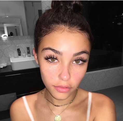 Madison Beer Best Eyelash Curler, Eyelash Extensions Styles, Eyelash Curlers, Eyelash Extentions, Beauty Make-up, Models Makeup, Make Up Looks, Madison Beer, Beauty Tool