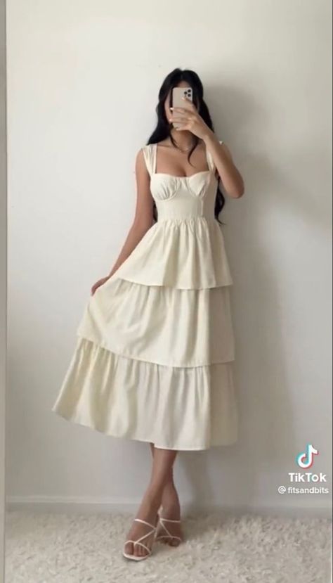 Midi Grad Dress, Tiered Skirt Dress, Fitsandbits Dress, Waist Cinching Dress, Cute Summer Fashion, Graduation Dress Inspiration, Light Feminine Aesthetic Outfits, Preference Dresses, Spring Dress Outfits Casual