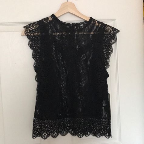 Tags Attached, Never Worn. Black Lace With Back Zipper Satin Bralette, Tie Sleeve Blouse, Long Sleeve Kimono, Cropped Tee Shirt, Lace Sleeve Top, Ruffle Crop Top, Crochet Tank Top, Spaghetti Strap Tank Top, Zara Crop Top