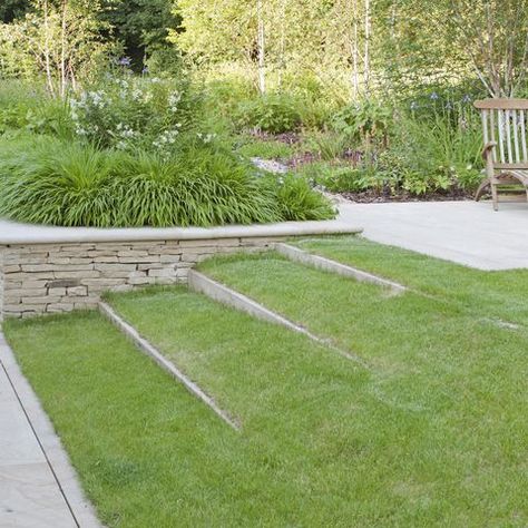 Garden Ideas To Make, Eco Garden, Stone Steps, Garden Stairs, Sloped Garden, Garden Steps, Longwood Gardens, Garden Shrubs, Garden Design Ideas