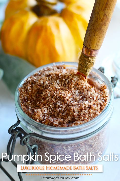 Pumpkin Spice Bath Salts - Tiffany McCauley | DIY Body Products Pumpkin Spice Bath Salts Diy, Fall Bath Salts Diy, Pumpkin Spice Bath Salts, Fall Bath Salts, Halloween Bath Salts Diy, Halloween Products To Sell, Diy Body Products, Autumn Bathroom, Fall Scrubs