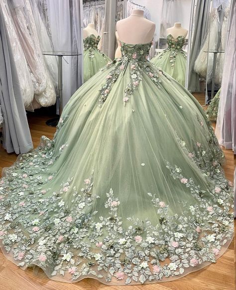 Sage Green Prom Dress, Dress With Applique, Green Quinceanera Dresses, Green Ball Gown, Quinceanera Themes Dresses, Off Shoulder Ball Gown, Tulle Long Prom Dress, Quinceñera Dresses, Dress Quinceanera