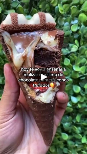 41 reactions · 13 shares | Brigadeiro de Chocolate para conos trufados 🍫 Tienes ganas de preparar este delicioso postre y sorprender a tu familia? sigueme y te cuento todo sobre los conos trufados🤗  #conostrufados #conestrufados #conostrufadoslatam #conostrufadosmexico #conostrufadoscolombia #conostrufadosperu #conostrufadosecuador #conostrufadosbolivia #conosyrufadoscostarica #conostrufadoschile #conostrufadospanama #rellenosdechocolate #chocolateconfrutilla #fresaychocolate #tendenciatiktok #conostrufados #coco #postresfaciles #postressinhorno #fyp #ingresosextra #postresparavender #dulceria #dulce #delicious #helados #chocolate #tendencia #tentacion #galleta | Delicias Nutritivas Coco