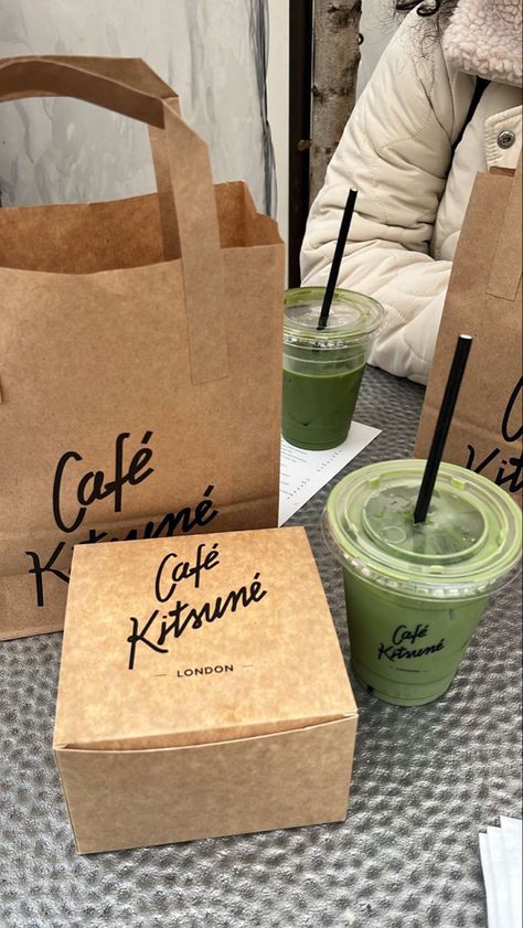 #coffee #cafekitsune #london #aesthetic #coffeeshop Best Coffee Shops In London, London Cafes Aesthetic, Coffee Shops London, London Aesthetic Cafe, Cafe Kitsune London, Cafe Kitsune Aesthetic, London Coffee Shop Aesthetic, Food In London Aesthetic, Shopping In London Aesthetic