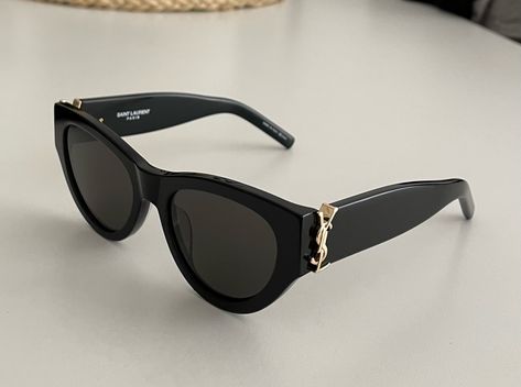 High quality YSL cat eye sunglasses #dhgate #LTKunder100 #LTKunder50 #LTKsalealert Sunglasses Women Luxury, Luxury Brand Sunglasses, Branded Sunglasses For Women, Ysl Cat Eye Sunglasses, Ysl Glasses Sunglasses, High End Sunglasses, Cute Sunglasses For Women, Ysl Sunglasses Women, Classy Sunglasses Women