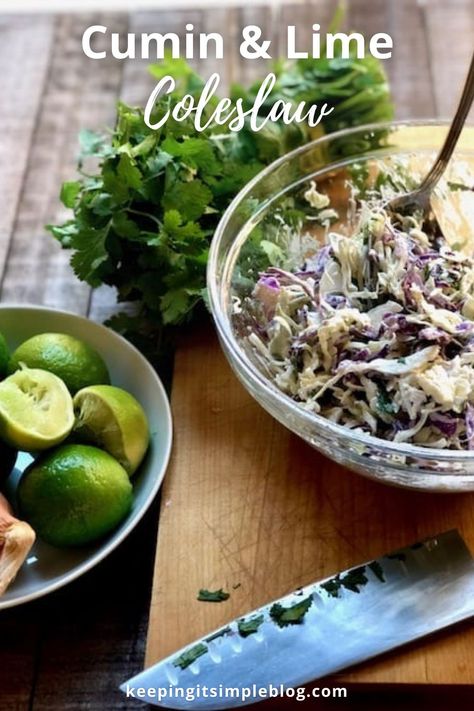 A delicious and fresh coleslaw recipe that is great with so many dishes! Pulled Pork Bowl, Pork Rice Bowl Recipe, Yummy Coleslaw Recipe, Lime Coleslaw, Pork Bowl, Asian Slaw Recipe, Cabbage Slaw Recipes, Healthy Coleslaw, Cuban Style