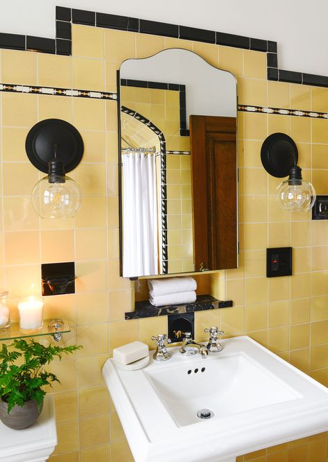 A few simple steps is all it takes to get your vintage bathroom from dated to adorable! Check out our black and yellow tile bathroom makeunder with Lowe's! #ad #lowespartner Bathrooms Vintage, Yellow Tile Bathroom, Yellow Bathroom Tiles, Yellow Tiles, 50s House, Yellow Bathroom, Yellow Tile, Retro Bathrooms, Vintage Bath