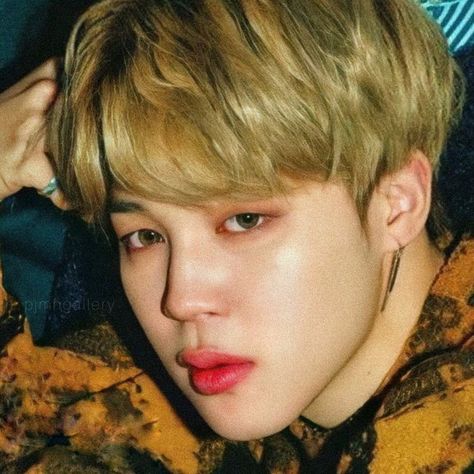 Blonde Jimin, Park Jimin Bts, Bts Korea, Busan, Bts Boys, Foto Bts, Bts Pictures, Mochi, Kim Seokjin