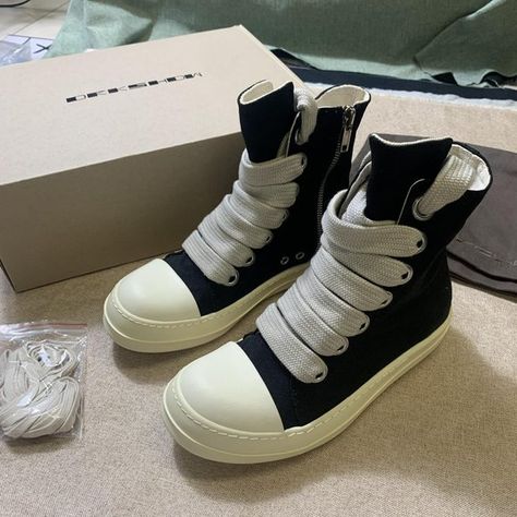 Rick owens Canvas High Top Sneaker Shoes Rick Owens, Chan Christmas, Rick Owns, Mari Chan, Rick Owens Shoes, Rick Owens Sneakers, All Star Shoes, Shoe Wishlist, Celebrity Drawings