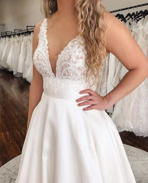 This is an elegant ballgown with a beautifully beaded top and a satin skirt. Wedding Dress Lace Top Satin Skirt, Lace Top Satin Bottom Wedding Dress, Lace And Satin Wedding Dress, Wedding Dress Lace Top, Elegant Ballgown, Lace Top Wedding Dress, Plain Skirt, Top Satin, Wedding Dress Lace