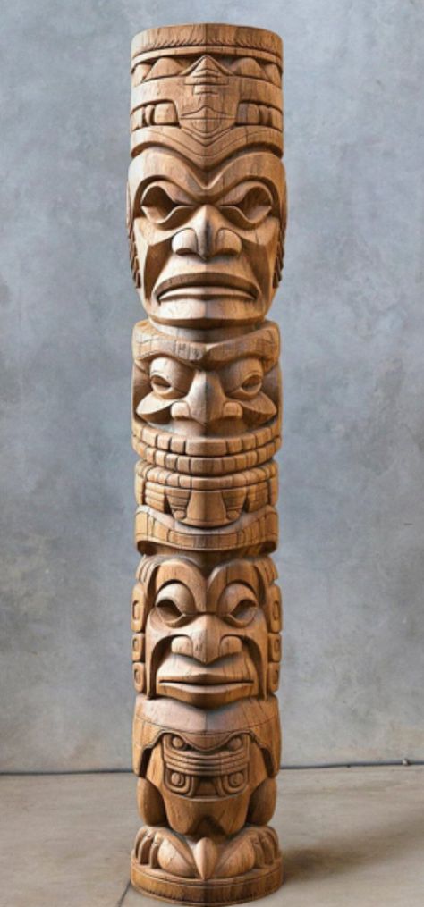 Totem Pole Design, Tiki Cups, Bastar Art, Totem Tiki, Totem Pole Art, Woodcarving Ideas, Native American Animals, Tiki Tattoo, Wood Carving Art Sculpture