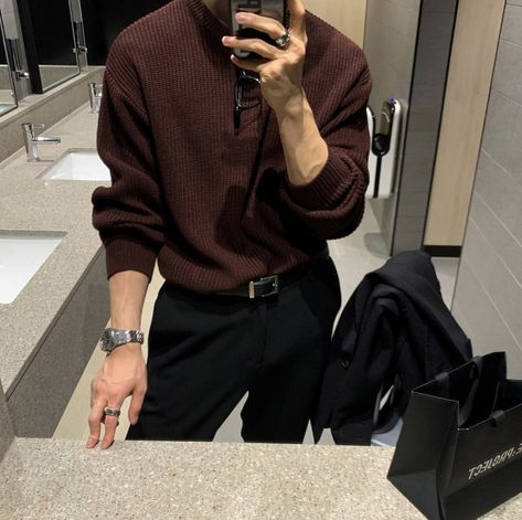 Brown Men Outfit Aesthetic, Male Aesthetic Outfit Dark, Vampire Aesthetic Outfit Men, High School Male Outfit, Male Formal Wear Aesthetic, Attractive Male Outfits, Male Clothes Aesthetic Casual, Dark Male Fashion, Geek Outfit Men