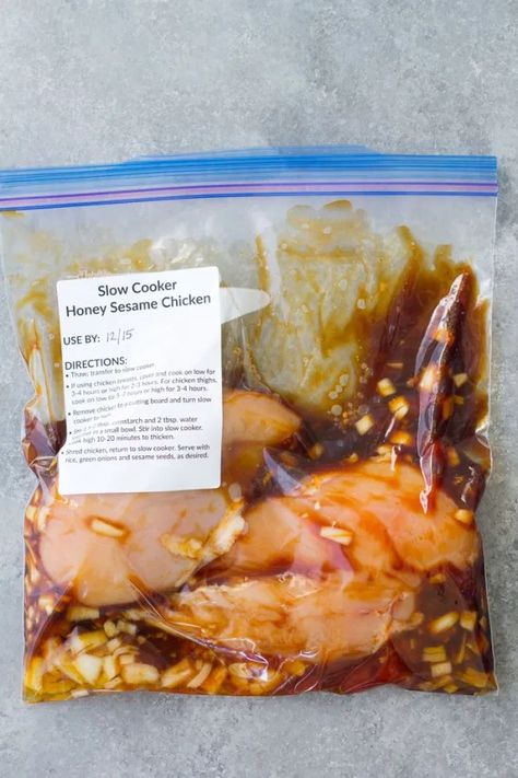 Crock Pot Honey Sesame Chicken Sesame Chicken Slow Cooker, Prep Dinners, Sesame Chicken Crockpot, Chicken Freezer, Soy Ginger, Chicken Freezer Meals, Freezer Dinners, Crockpot Meal, Honey Sesame Chicken