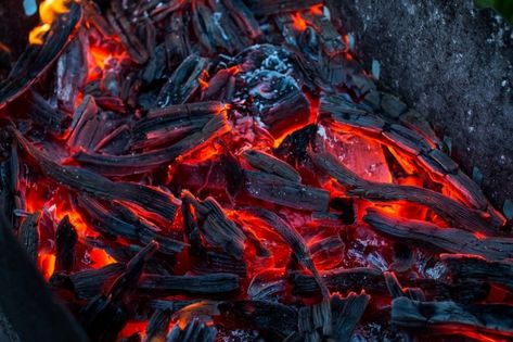 Burning coals. decaying charcoal. textur... | Premium Photo #Freepik #photo #background #texture #light #fire Charcoal Texture, Recipes Grill, Baby Back Pork Ribs, Bbq Roast, Bbq Camping, Metal Grill, Meat Steak, Wood Charcoal, Recipes With Pictures