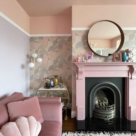 29 Pink Living Rooms That Will Convince You to Redecorate Pink Living Rooms, Pink Fireplace, Royalcore Aesthetic, Victorian Living Room, Pink Furniture, Girly Decor, Pink Living Room, Pink Curtains, Condo Decorating