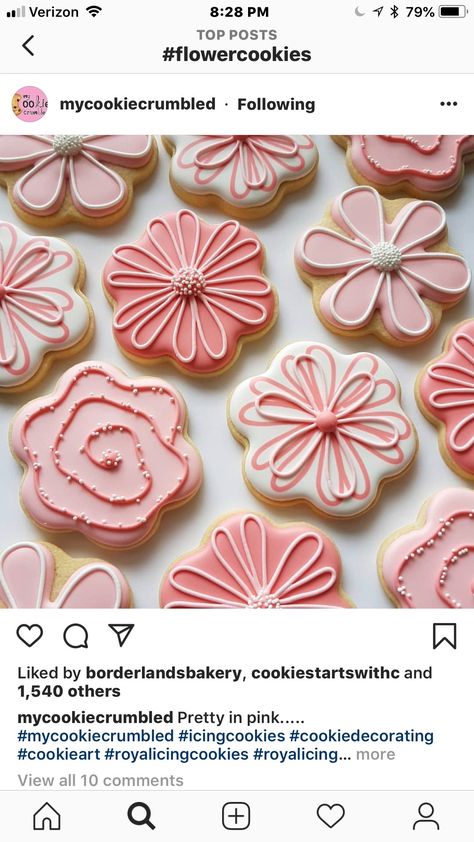 Spa Cookies, Sugar Cookie Recipe For Decorating, Decorating Desserts, Royal Cookies, Goddess Party, Rs Activities, Flower Sugar Cookies, Icing Decorations, Butterfly Cookies