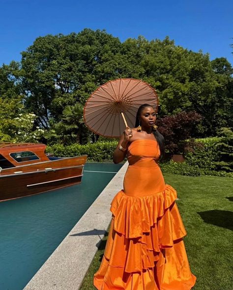 Dress On Dark Skin, Satin Evening Dress, African Print Maxi Skirt, Modest Dresses Fashion, Chic Dress Classy, Strapless Evening Dress, African Clothes, Orange Satin, Satin Evening Dresses