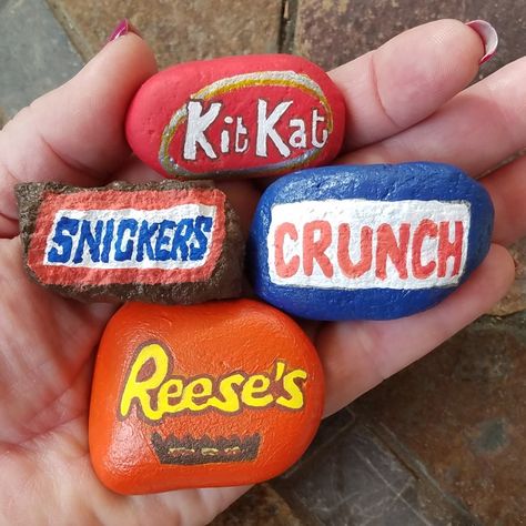 Candy Painted Rocks, Disney Painted Rocks, Food Rock Painting Ideas, Food Painted Rocks, Painted Rock Food For Kids, Rocks Painted Like Food, Disney Stocking Stuffers, Rock Food Painted, Painted Rocks Food Stones