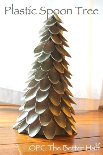 Plastic Spoon Christmas Tree: OPC The Better Half | Kelly Leigh Creates Spoon Christmas Tree, Plastic Spoon Crafts, Spoon Crafts, Dollar Store Christmas, Plastic Spoons, Navidad Diy, Tree Crafts, Noel Christmas, Holiday Diy