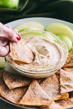 Skinny Churro Cream Cheese Fruit Dip - Lightened-up creamy fruit dip loaded with that amazing cinnamon sugar churros flavor that is sure to satisfy your cheesecake cravings! Churro Dip, Churro Chips, Diethood Recipes, Cheese Dip Mexican, Cream Cheese Fruit Dip, Dessert Dip Recipes, Cream Cheese Recipes Dip, Cinnamon Cheesecake, Cream Cheese Appetizer