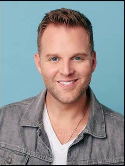 BEHIND THE SONG "Do Something" by Matthew West WITH KEVIN DAVIS, #493 - Matthew West, Family Ministry, Love Christian, Who Asked, Christian Artists, Christian Songs, School Class, Christian Music, Real Life Stories