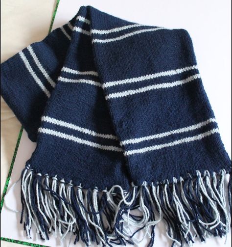 Harry Potter Scarf Pattern, Tricot Harry Potter, Ravenclaw Scarf, Harry Potter Knit, Gryffindor Scarf, Slytherin Fashion, Harry Potter Crochet, Harry Potter Scarf, Knitting Patterns Free Scarf