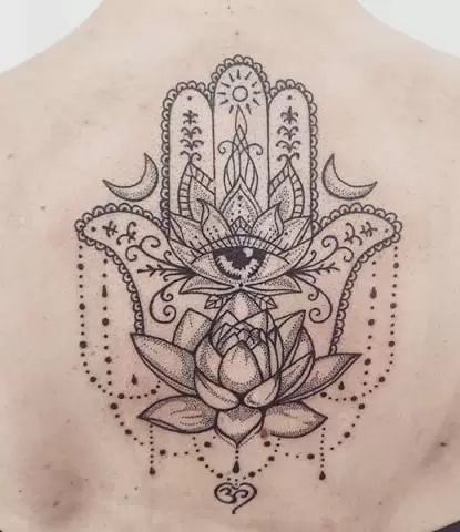 Fatima Hand Tattoo, Hamsa Tattoo Design, Hamsa Hand Tattoo, Line Tattoo Ideas, Wrist Tattoo Designs, Wrist Tattoo Ideas, Skull Girl Tattoo, Feminine Tattoo Sleeves, Flower Wrist Tattoos