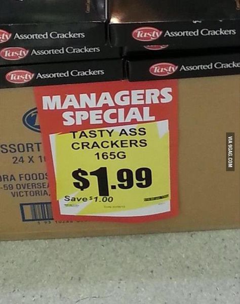 These crackers must be really tasty Sign Fails, Funny Commercial, Funny Sign Fails, Funny Commercial Ads, Funny Commercials, Commercial Ads, You Had One Job, Funny Ads, Funny Fails