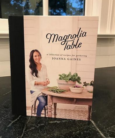 Magnolia Book, Magnolia Table Recipes, Joanne Gaines, Magnolia Kitchen, Screened Porch Decorating, Farm Books, Magnolia Farms, Magnolia Table, Magnolia Market