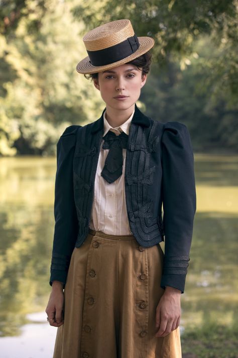 The vintage clothing of 'Colette ... 1910s Aesthetic, Fan Skirt, Surfergirl Style, Retro Pin Up, Gibson Girl, Victorian Clothing, Retro Mode, Keira Knightley, Movie Costumes