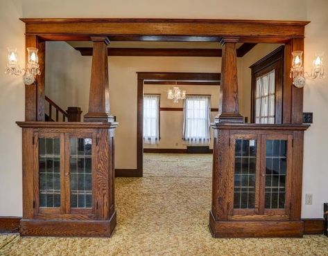 Craftsman Style Interiors, Craftsman Interiors, Craftsman Home Interiors, Craftsman Decor, Home Exterior Design, Craftsman Cottage, Craftsman Interior, Homes Interior, Craftsman Style Home