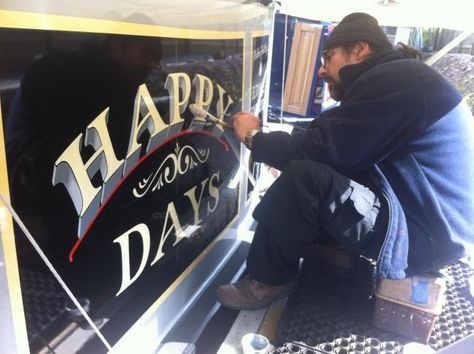 Here's narrowboat signwriter Rob Wagg. Canal Boat, Houseboat, House Boat, Boating, England