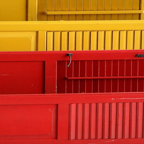 red and yellow! bright colors! Red Shutters, Yellow Office, Yellow Photography, Gold Inspiration, Jaune Orange, Color Story, Color Crush, Yellow Aesthetic, Maize