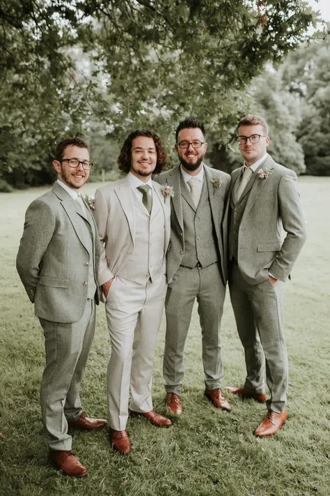 Green Wedding Suit, Wedding Groomsmen Attire, Groom And Groomsmen Suits, Mens Wedding Attire, Groom Wedding Attire, Groomsmen Outfits, Green Themed Wedding, Groom And Groomsmen Attire, Sage Wedding