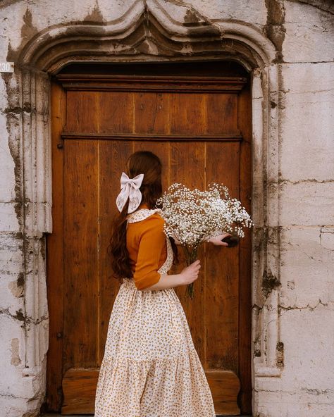 Skirt Outfit Aesthetic, Dark And Light Academia Aesthetic, Casual Outfits Spring, Cottage Core Outfit, Daily Dress Me, Skirt Outfits Aesthetic, Large Hair Bow, Long Linen Skirt, Skirt With Bow