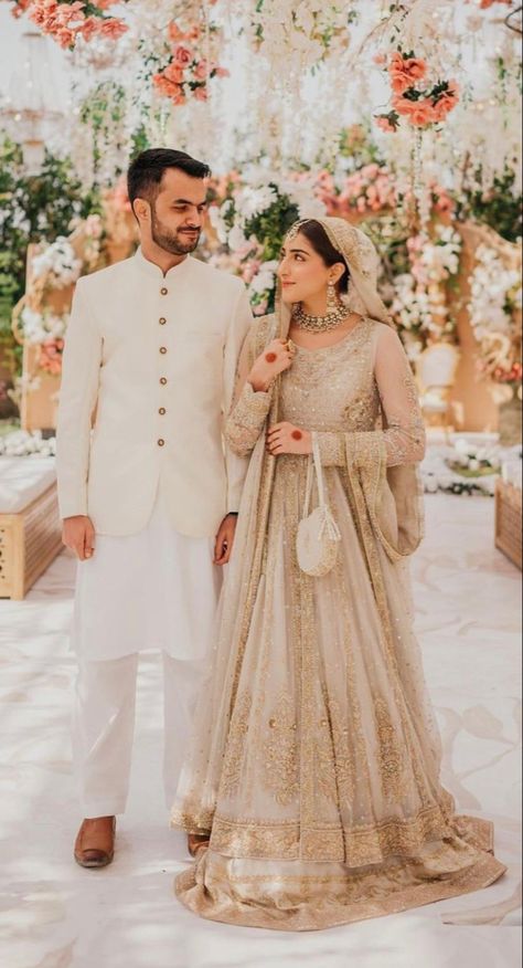 Nikkah Couple Outfit, Gold Nikkah Dress, Walima Photography, Nikkah Shoot, Nikah Photography, Valima Dress, Nikah Bride, Beige Wedding Dress, Bride Groom Photoshoot