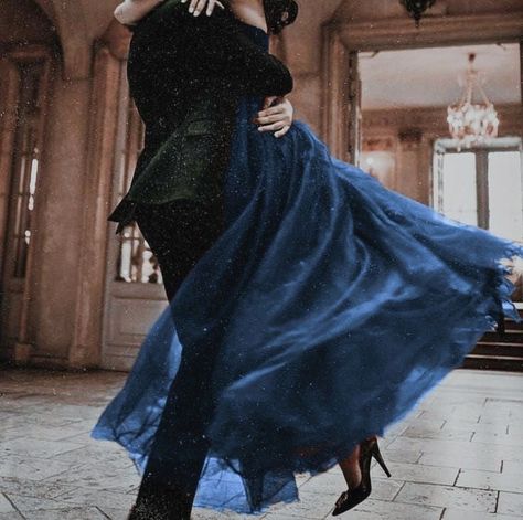 Ravenclaw Robes Aesthetic, Ravenclaw Couple Aesthetic, Bal Aesthetic, Nicole + Core + Aesthetic, Aesthetic Dancing, Sebastian Sallow, Ravenclaw Aesthetic, Ball Aesthetic, Bradley James