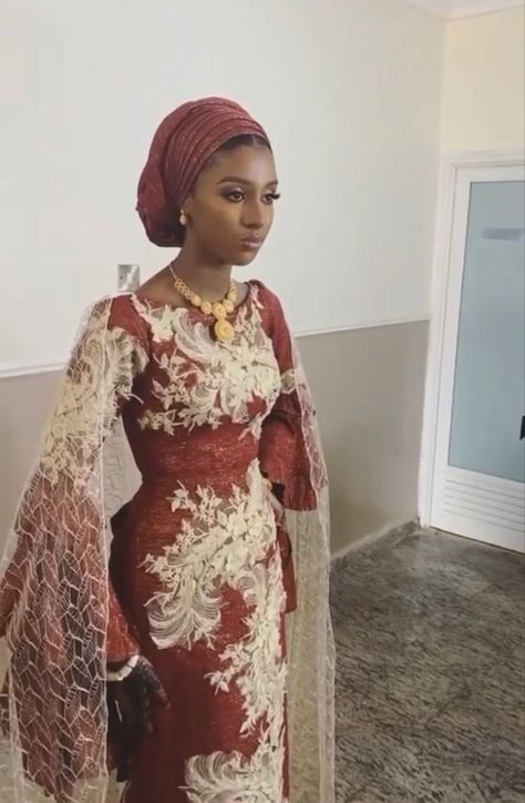 Hausa Bride Traditional Attire, Kanuri Bride, Yoruba Attire, Nigerian Traditional Dresses, Hausa Bride, Nigerian Outfits, Girls Attire, Gowns Dresses Elegant, African Inspired Clothing