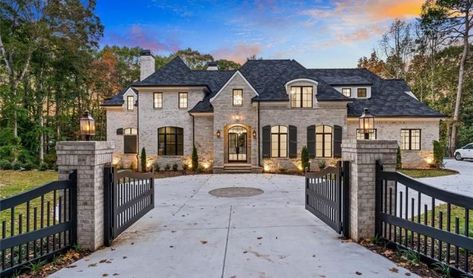 Luxury Real Estate Agent, Harrison Design, Buckhead Atlanta, Dream House Plans, Luxury Property, Elegant Homes, Atlanta Ga, Luxury Real Estate, Driveway