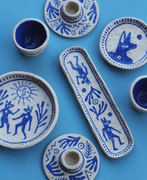 All Posts • Instagram Folk Art Pottery, Ceramic Painting Inspiration, Painted Ceramics Ideas, Cermanic Ideas, Ceramic Art Inspiration, Pottery Designs Painted, Ceramics Ideas Pottery Inspiration, Clay Designs Ideas, Handmade Ceramics Ideas Pottery