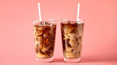 Family Table: From-Scratch Ice Java - Mishpacha Magazine Coffee Protein Shake, Iced Coffee Maker, Cold Brew Iced Coffee, Coffee Shake, Coffee Ice Cubes, Protein Coffee, Kid Drinks, Cold Brew Coffee Maker, Coffee Syrup